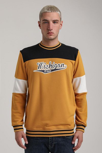 NEW WORLD POLO Crew Neck Mustard Slim Fit Sweatshirt 24Fwm60192
