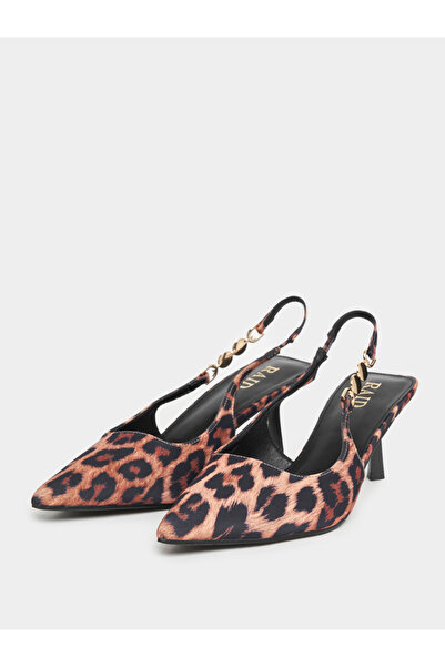 Raid By Styli Leopard Print Slingback Kitten Heel Pumps