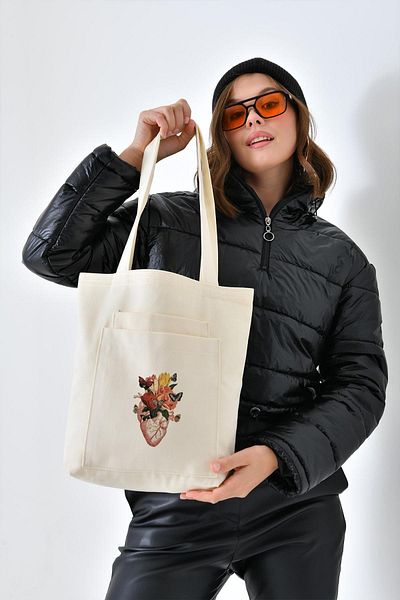 Çınar Bez Çanta 2 Pocket Butterfly Heart Printed Ecru Gabardine Bag
