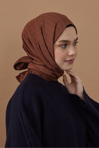 Modakaşmir شال بنمط مثلث من سلسلة الجاكار الناعمة