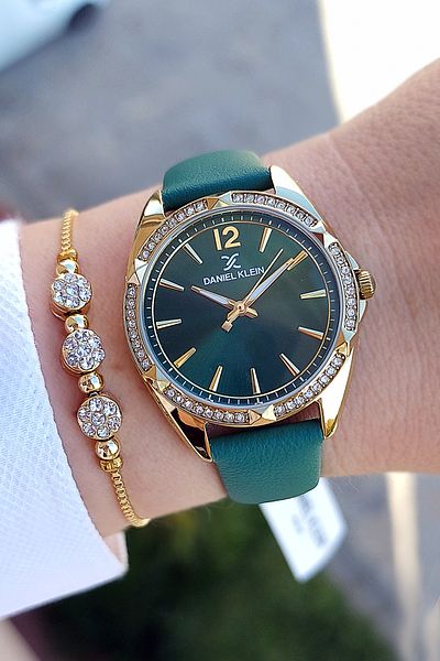 Daniel Klein Green Women's Wrist Watch+Bracelet