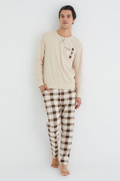 Trendyol Collection Kostkovaný béžový pletený pyžamový set - Regular Fit Tmnaw25Pt00058