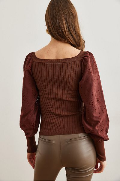 Olalook Γυναικεία πλεκτή μπλούζα Bitter Brown Boat Neck Scalloped BLZ- 19002034