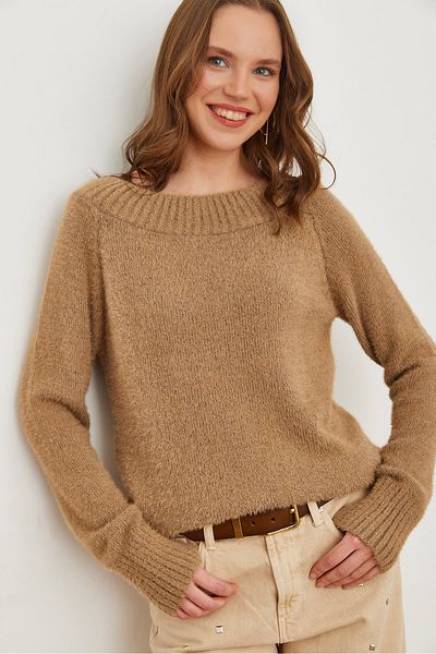 Olalook Camel Color Soft Textured Boat Neck Women's Knitwear Sweater - Kzk- 19000908