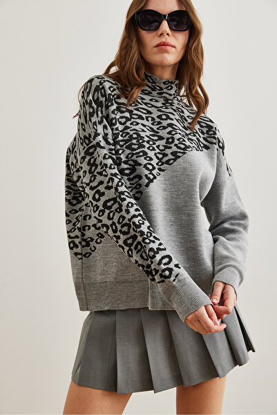Olalook Kadın Gri Leopar Detaylı Bloklu Triko Kazak KZK-19000811