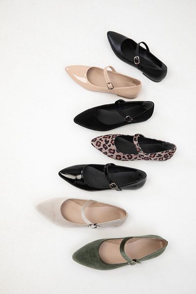 SOHO Khakifarbene Samt-Ballerinas für Damen – Modell 20095