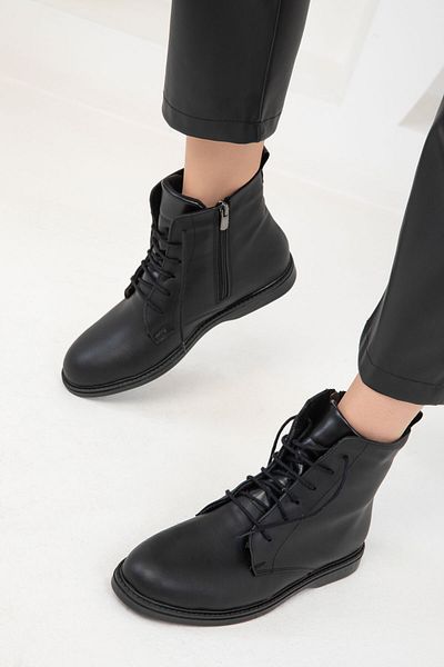 SOHO Black Women's Boots & Booties 20093