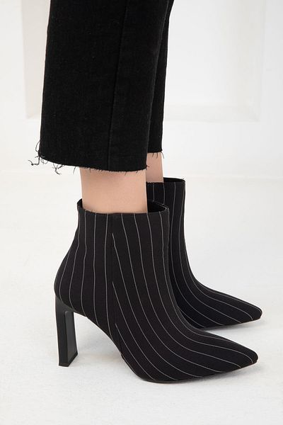 SOHO Schwarze Damenstiefel und Stiefeletten aus mattem Satin 20085