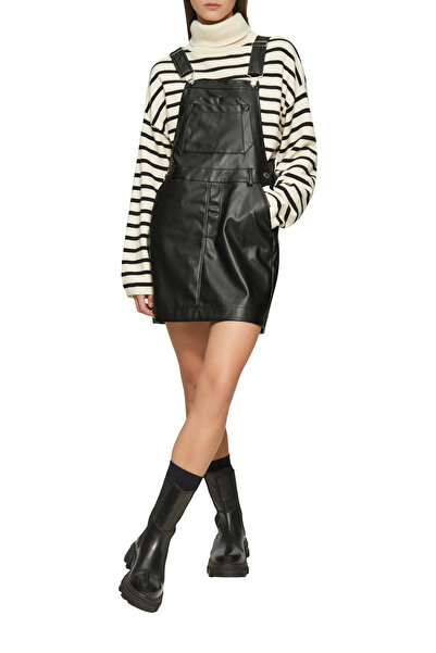 QS by s.Oliver Casual δερμάτινο παντελόνι με στήθος