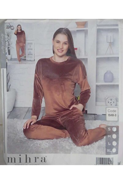 Mihra Velvet Pajama Suit 1548-3