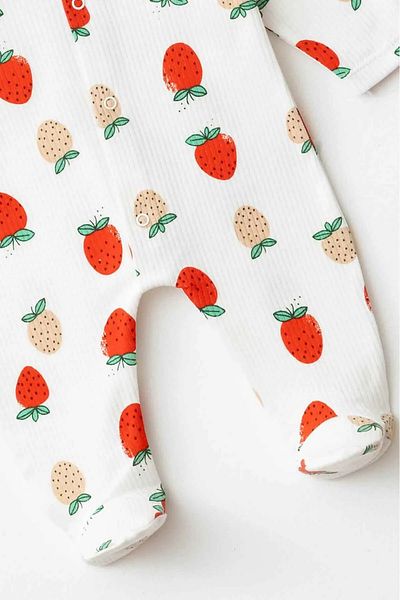 Guata KİDS Unisex Strawberry Patterned Newborn Baby Jumpsuit with Booties and Studs