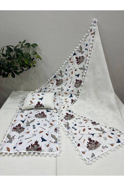 BUSEBABYHOME Harry Potter Themed 3-Piece Poplin and Pompom Set - Pillow and Blanket