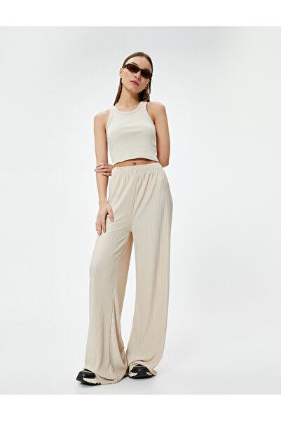 Koton Pantaloni cu picior largi, texturat, talie standard, potrivire conforta...