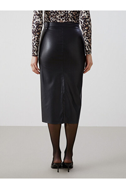 LC Waikiki Fusta de damă LCW Vision neagră cu aspect strâns din piele