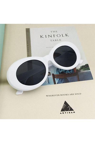 Köstebek Nirvana Kurt Cobain White Oval Retro Framed Black Glass Retro Sunglasses