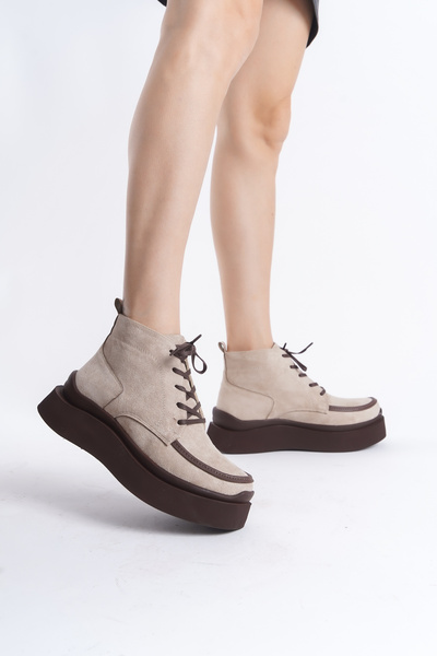 Lizzu Μπεζ καφέ γυναικείες φλατ μπότες - Lace-Up Design, Bacika