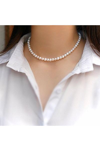 Köstebek White Pearl Necklace