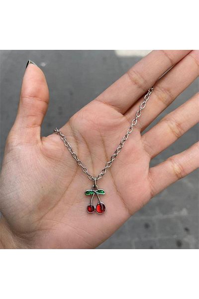 Köstebek Cherry Silver - Relaxed Cut Necklace