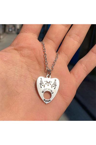 Köstebek Witching Hour Necklace