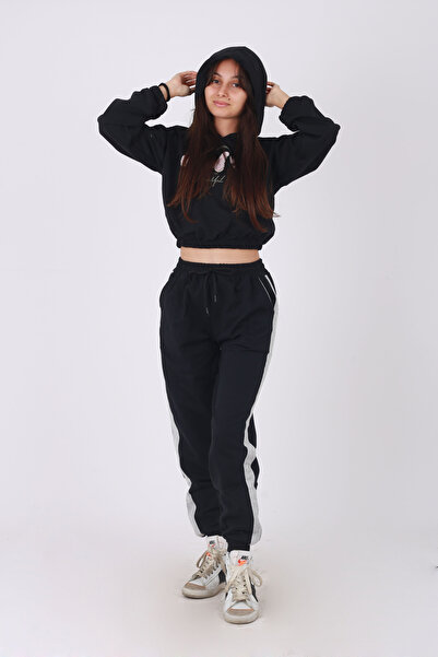 han elegant Set of 2 Printed Comfortable and Fashionable Long Sleeve Hooded Sweatshirt Crop and Sweatpants with Side Stripe