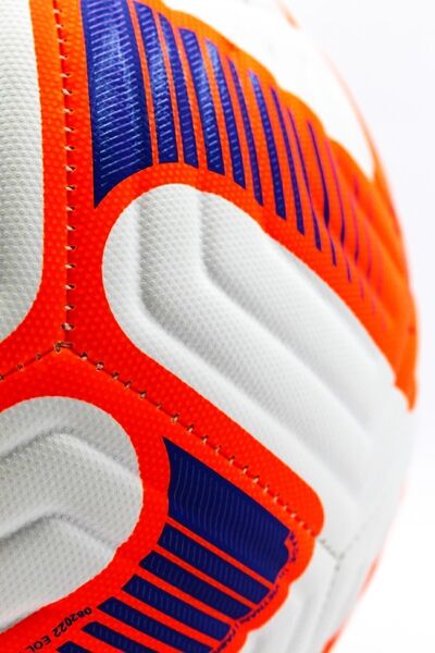 Nike Orjinal Lisanslı Futbol Topu 5 Numara