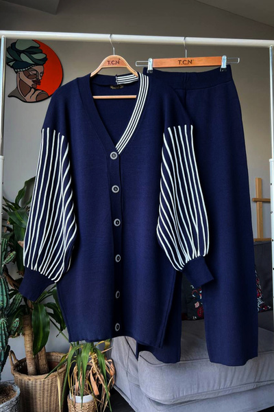 Bold Grup Γυναικεία πλεκτά μανίκια σε μπλε ναυτικό κανονικό μέγεθος Παντελόνι ζακέτα με ριγέ Σετ δύο τεμαχίων