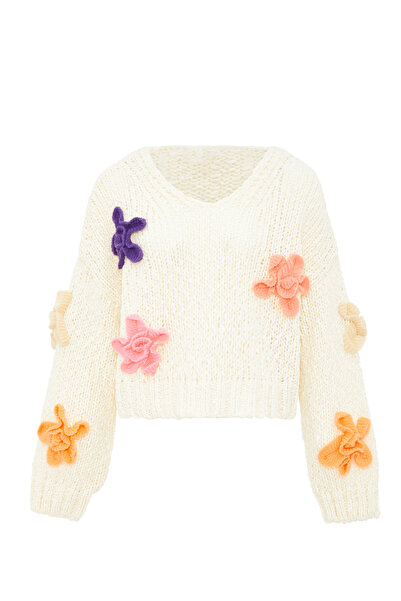 Ebeeza Sweater