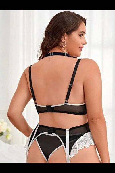 Peille Large Size Fancy Garter Suit