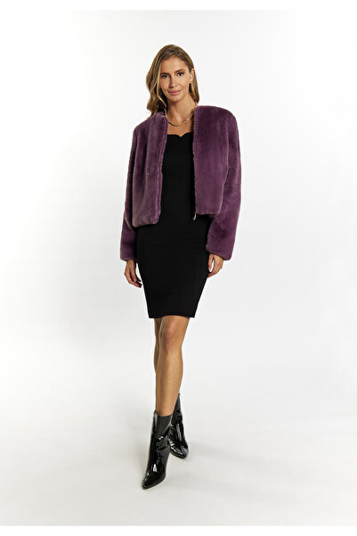 Faina Τζακ από ψεύτικη γούνα