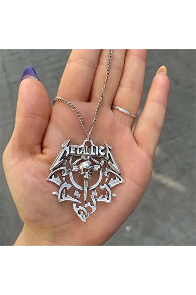 Köstebek Metallica Gothic Skull Kolye