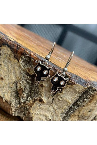 Köstebek Black Big Eyed Cat Earring
