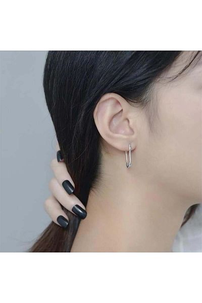 Köstebek Safety Pin Earrings