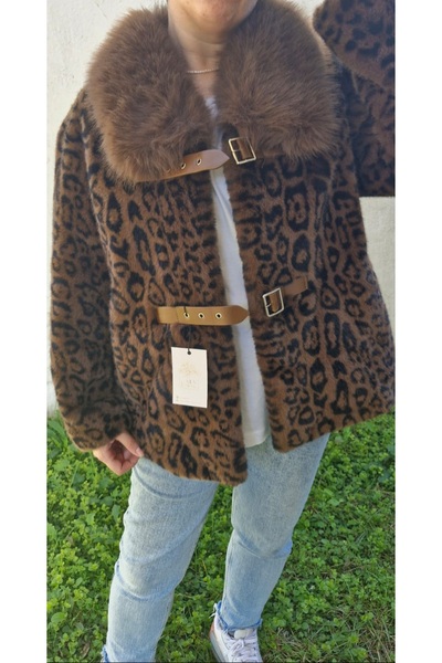 ALVWOMAN Yakası Kürklü İthal Vip Deri Kemer Detaylı Leoparlı Kısa Kürk Mont