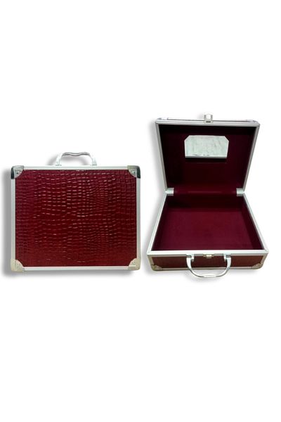 Lionesse Suitcase Bag Red 581