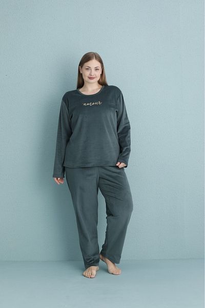 MEBA Women's Velvet Text Printed Plus Size Pajama Set