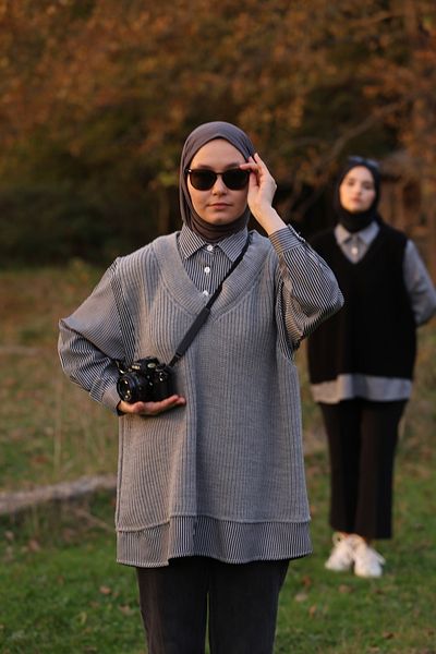 ilmek Knitwear and Sweater with Shirt Garnish