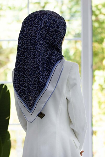 Vissona Μπλε ναυτικό χρώμα ινδικό 100% μετάξι τουίλ με μοτίβο γράμματος 90x90 κασκόλ - Ράψιμο στο χέρι