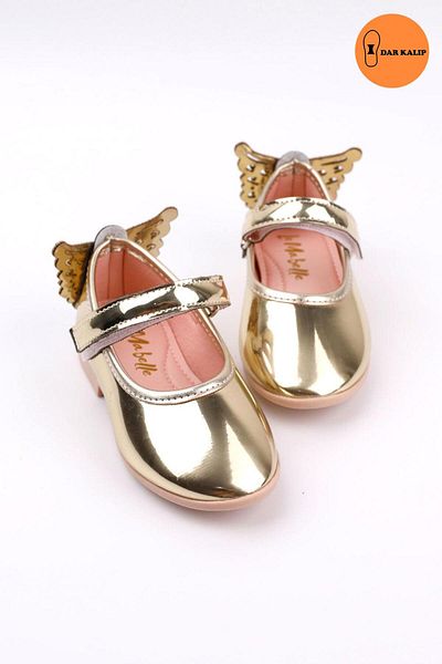 Le Mabelle Girl's Butterfly Patterned Gold Heel Shoes