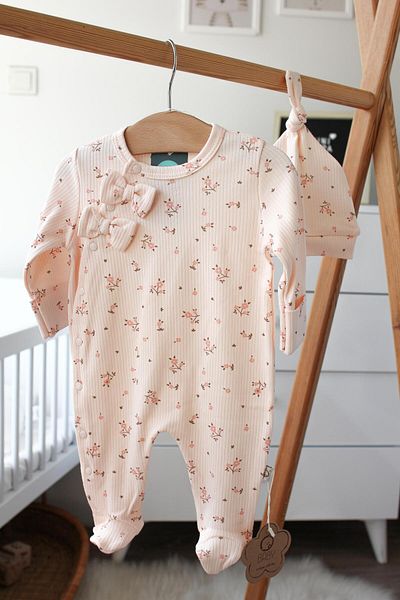 Mini Ropa Floral Patterned Jumpsuit with Pink Ribbed Booties for Newborn Baby Girl