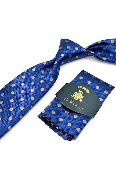 Kravatkolik Classic Tie with Blue Polka Dot Pattern Handkerchief Kk13094