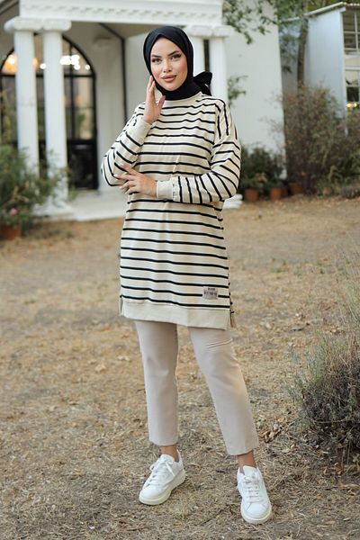 Azra Women's 2 Thread Vortex Striped Hijab Sweat Tunic