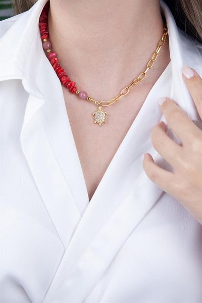 Sose Moda Natural Broken Stone and Chain Turtle Necklace