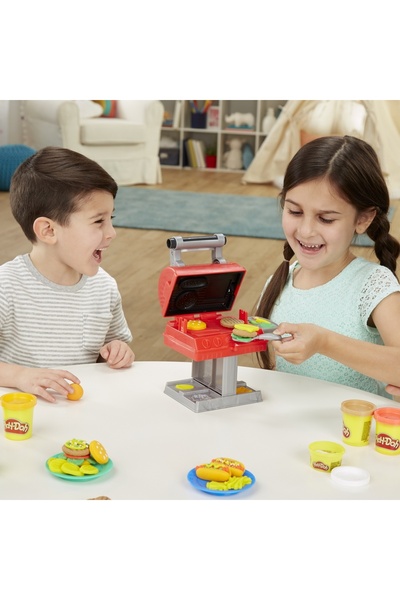 Hasbro PLAY-DOH SET GRATAR CU FORME SI STAMPILE