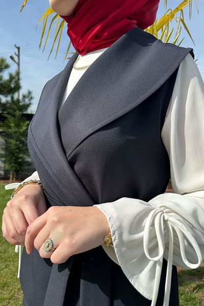 Rabia Şamlı Bow Shirt