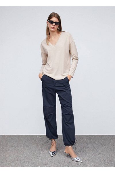 MANGO Woman Βαμβακερό μπλουζάκι με λαιμόκοψη σε V