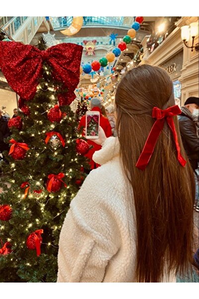 alhifa Πρωτοχρονιάτικη ειδική βελούδινη αγκράφα με φιόγκο