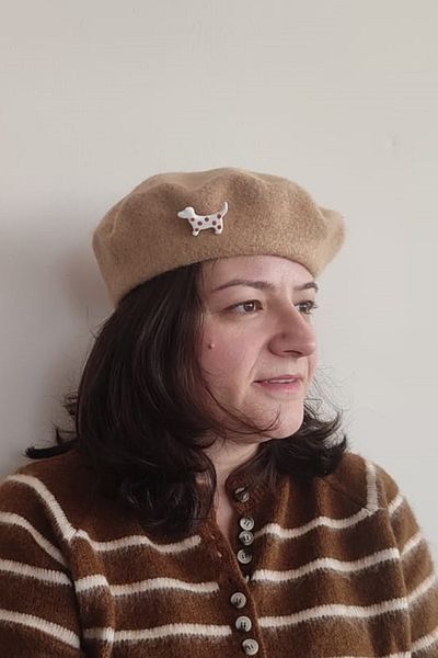 Outlet Çarşım Women's Felt Hat with French Painter Embroidered Brooch