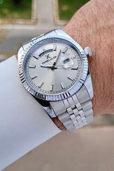 Daniel Klein Gümüş Renk Fonksiyonlu Klipsli Erkek Kol Saati