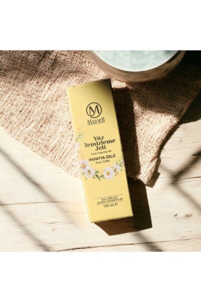 MİSSWELL PAPATYA ÖZLÜ YÜZ TEMİZLEME JELİ(KURU-NORMAL CİLTLER İÇİN)
