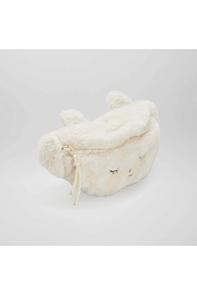 KIABI حقيبة خصر من الفرو الصناعي باللون البيج